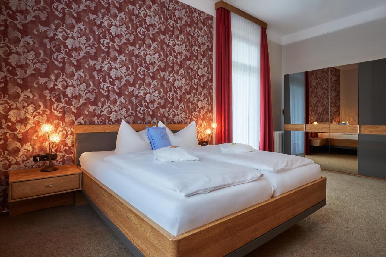 Vitalhotel Am Stadtpark Superior Бад-Гарцбург Экстерьер фото