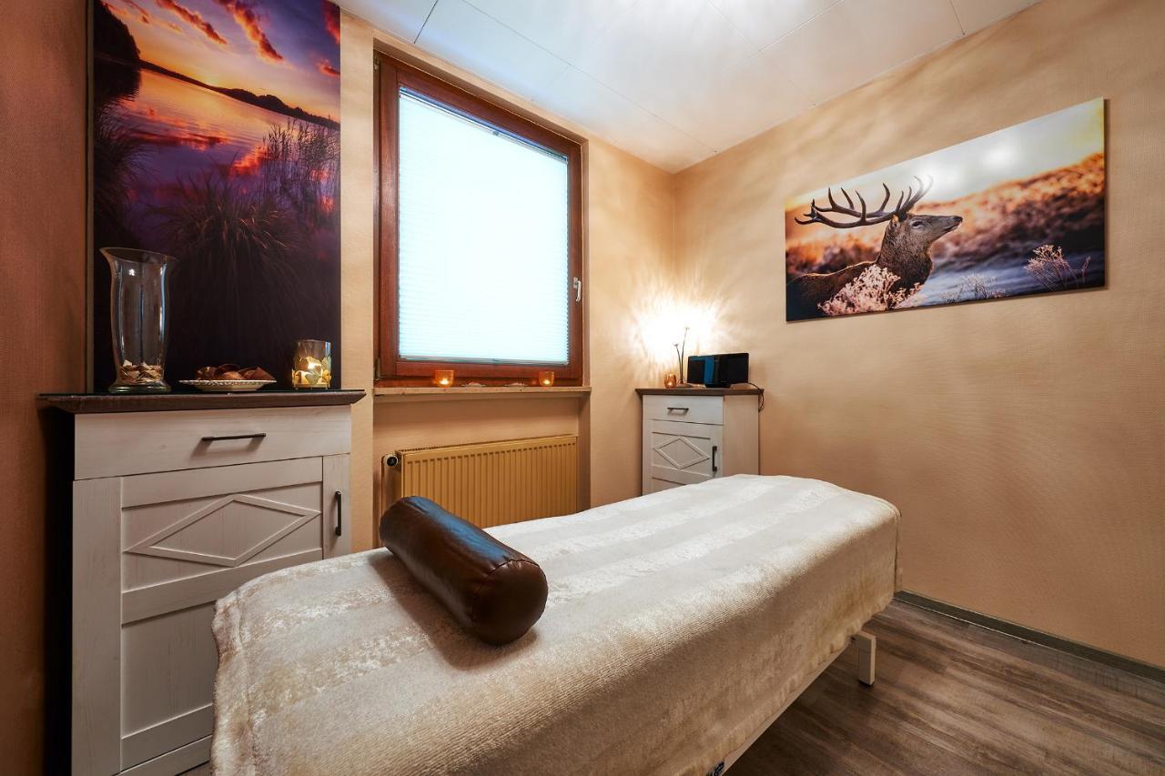 Vitalhotel Am Stadtpark Superior Бад-Гарцбург Экстерьер фото