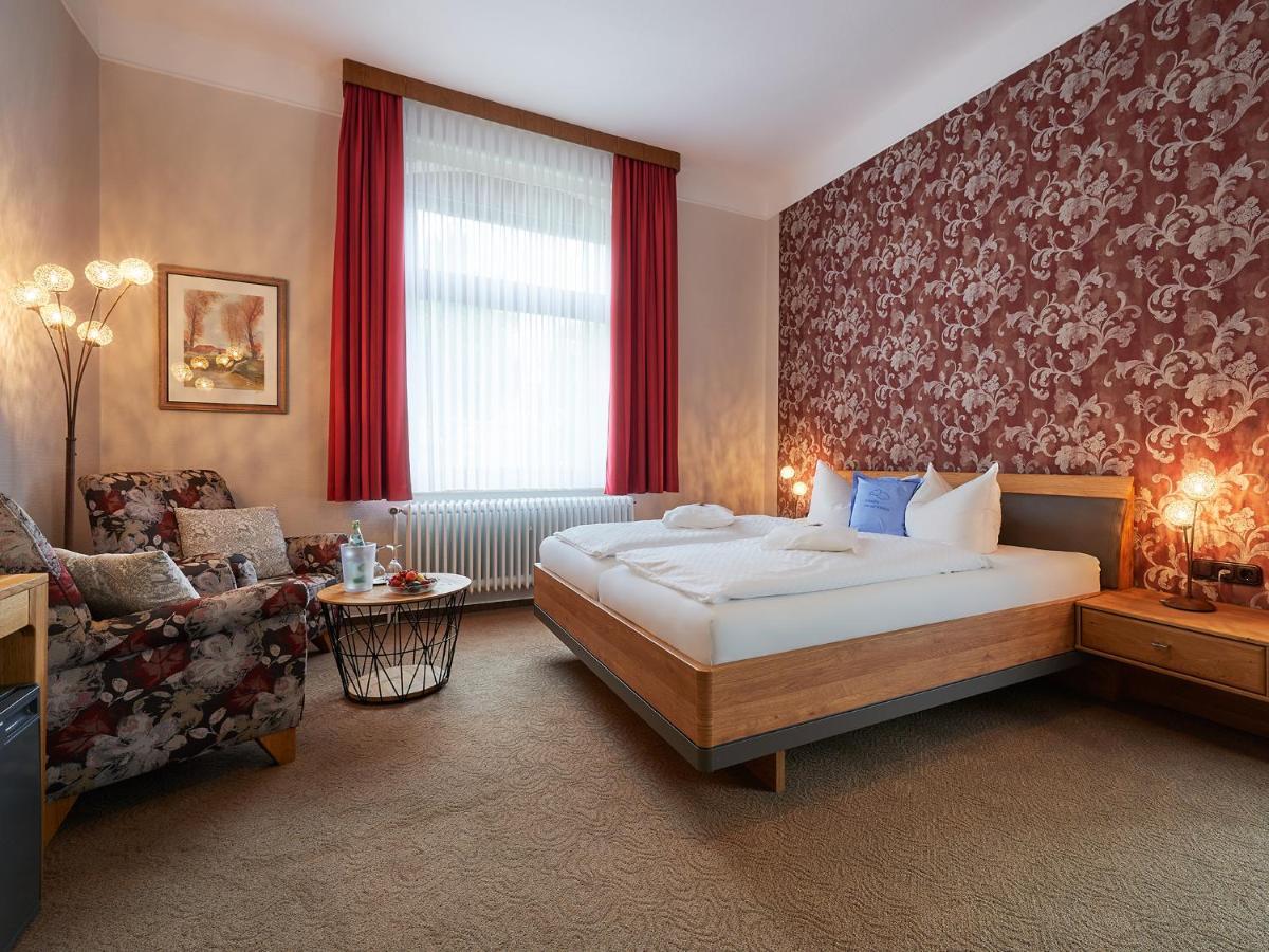 Vitalhotel Am Stadtpark Superior Бад-Гарцбург Экстерьер фото